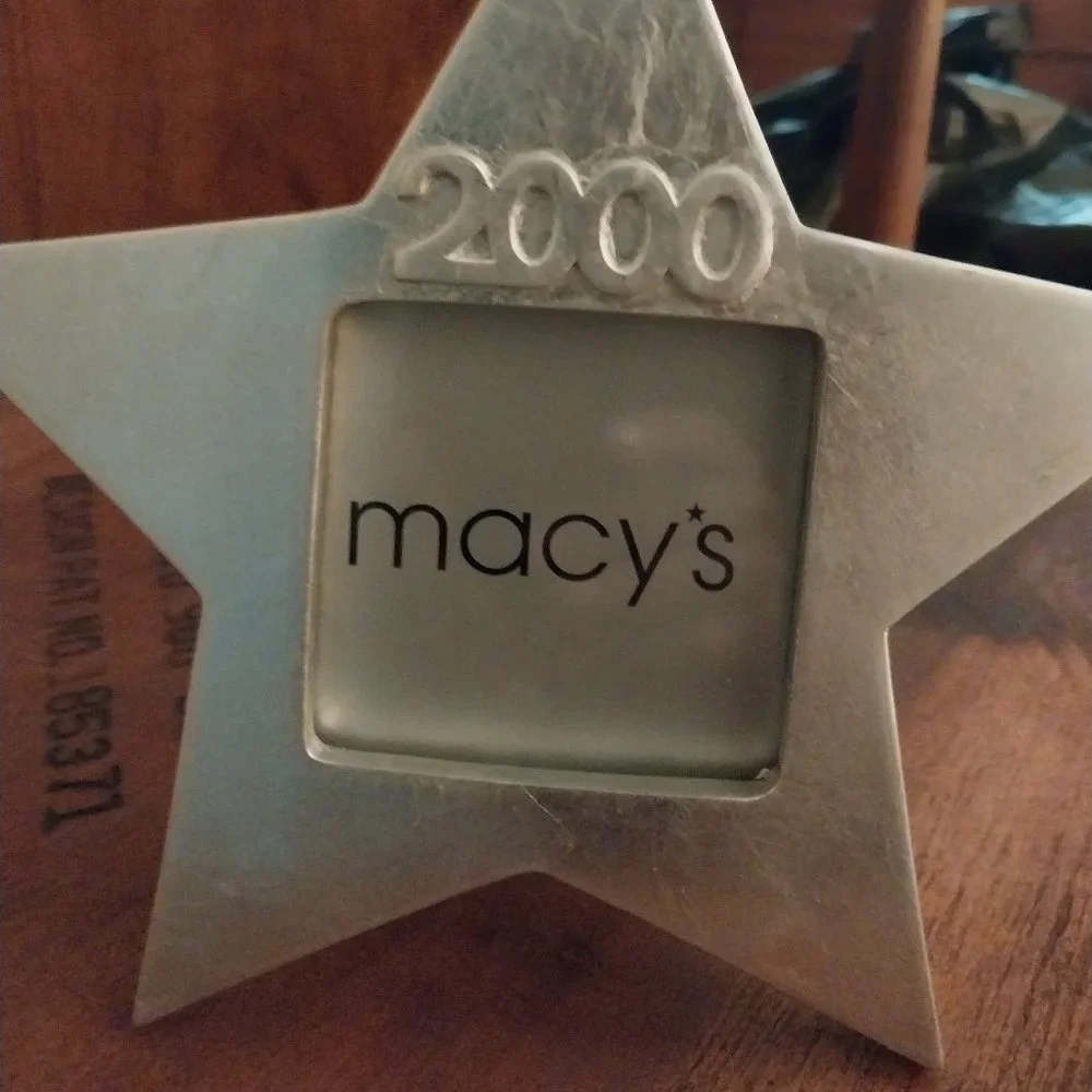 Millenial Star Photo Frame | OS